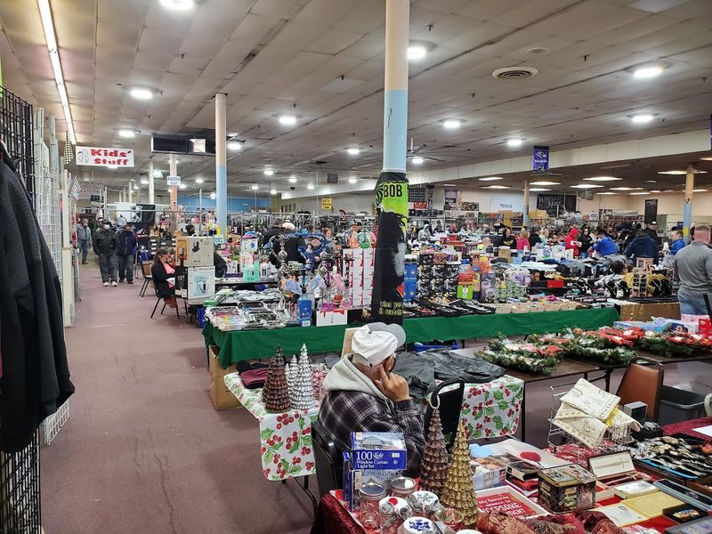 North Point Plaza Flea Market, Baltimore North Point Plaza Flea Market, Baltimore