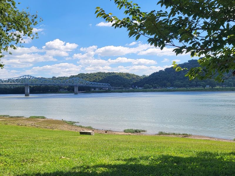 Ohio River Views That Rival Anything You Would Pay a Resort For Ohio River Views That Rival Anything You Would Pay a Resort For