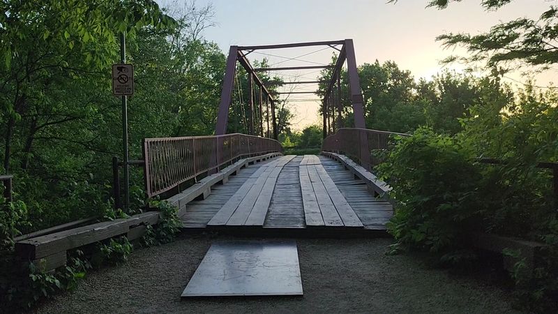 Old Alton Bridge, Goatman's Bridge, Denton