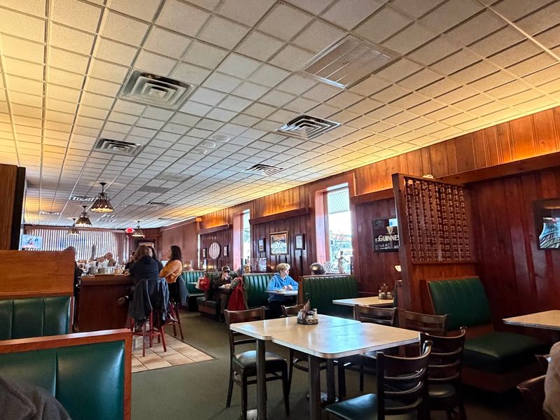 Old-School Atmosphere That Hits Different