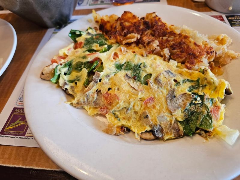 Omelets and Eggs Done With Real Skill