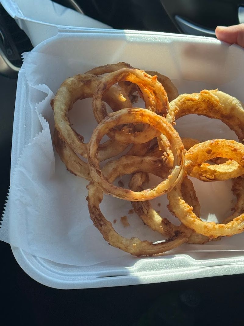 Onion Rings That Locals Swear By