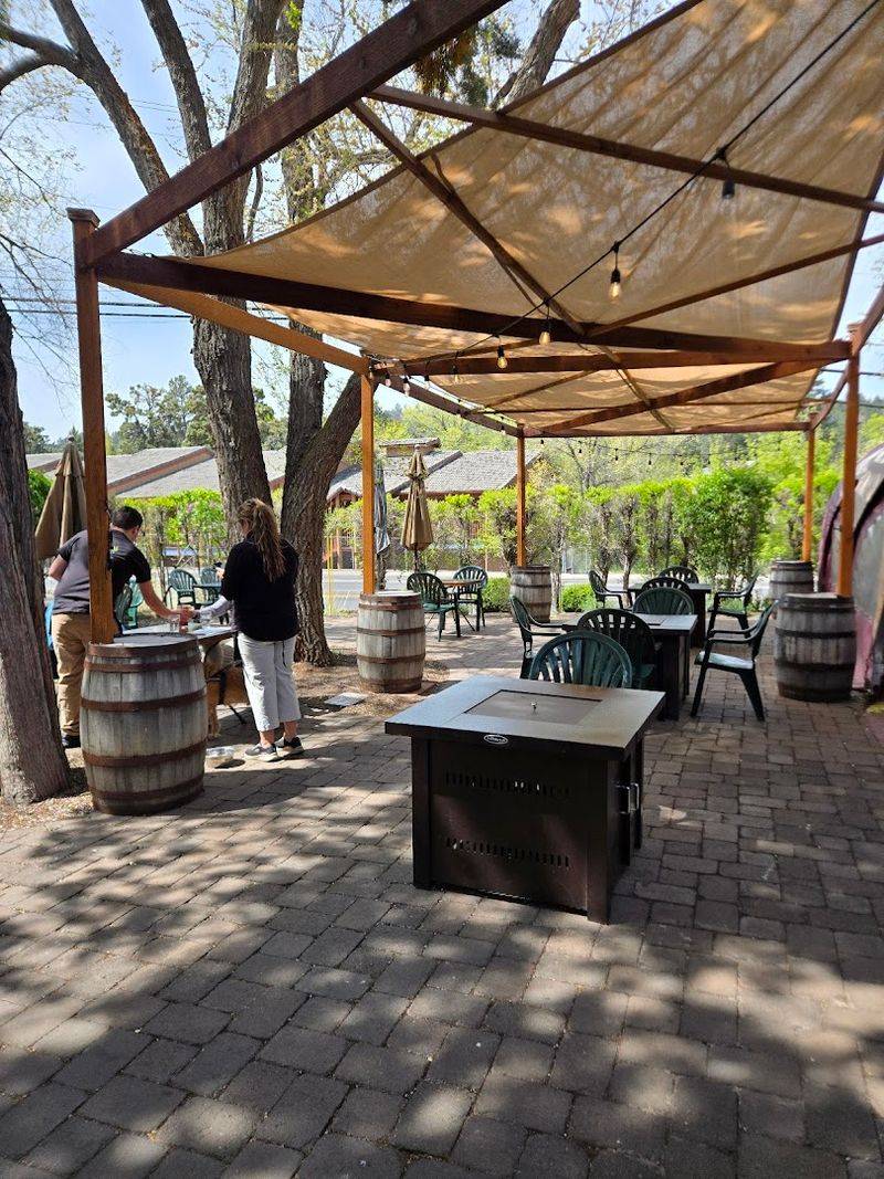 Outdoor Seating That Rivals Any Garden Brunch Spot