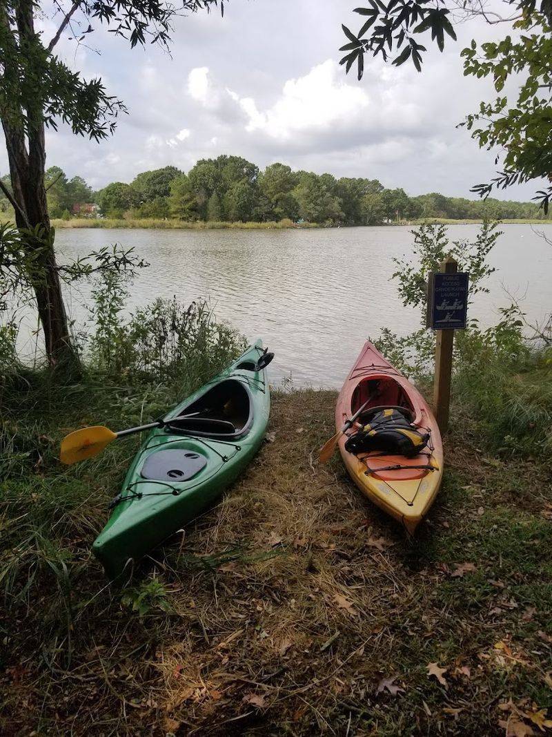 Paddling the Tidal Waterways Around the Peninsula