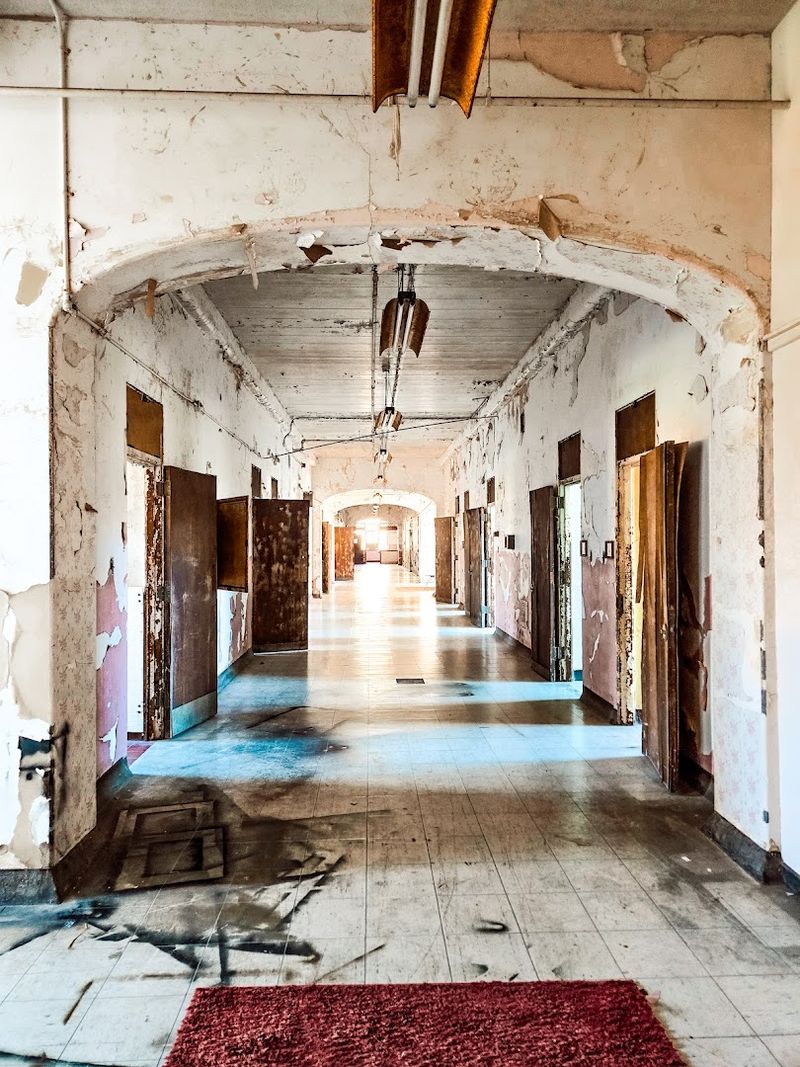 Paranormal Tours for the Brave and Curious