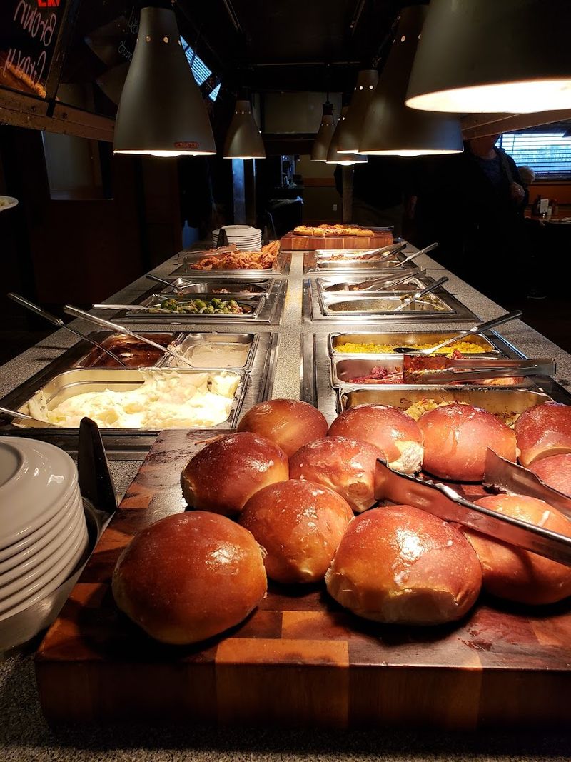People Drive Hours Just to Eat Here, and They Come Back Again