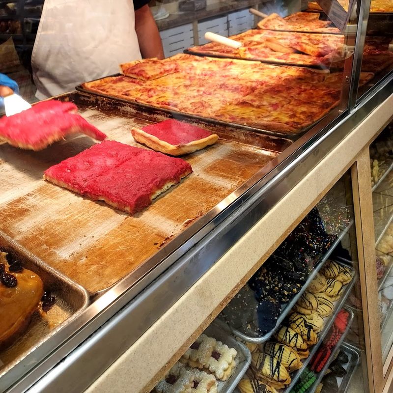 Pizza Worth Rerouting Your Drive For