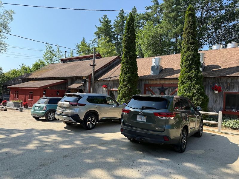 Plan Your Visit to This New Hampshire Classic