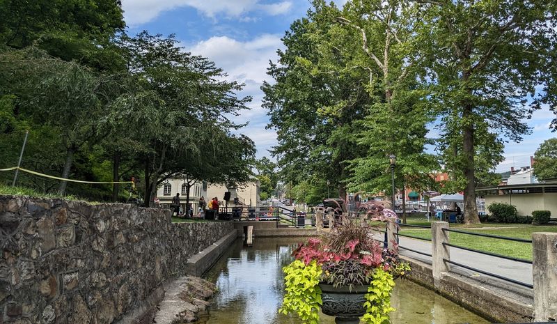 Planning Your Visit to Berkeley Springs State Park