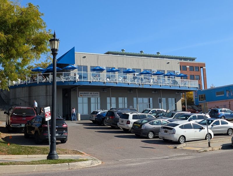 Planning Your Visit to Burlington Bay Market & Cafe Planning Your Visit to Burlington Bay Market & Cafe