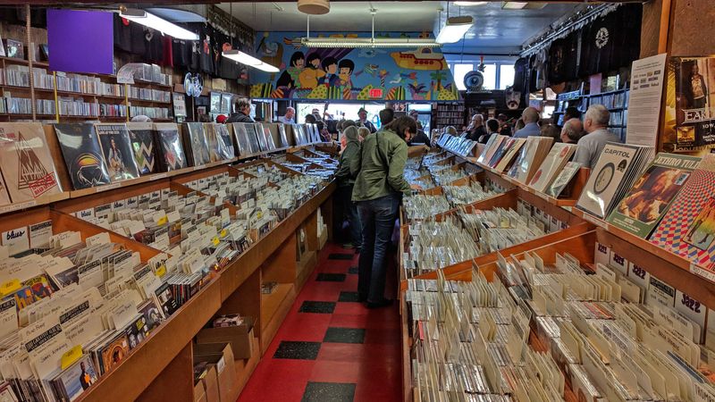 Practical Tips for Visiting Music Millennium