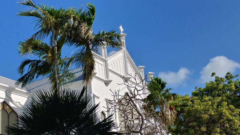 Practical Tips for Visiting St. Paul's During Your Key West Trip
