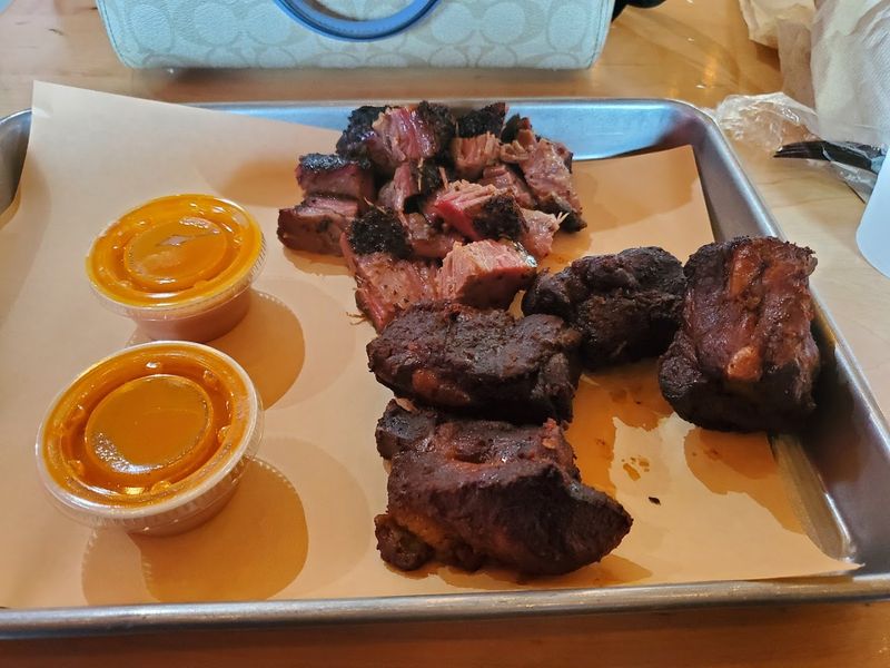 Rotating Sauces That Keep Things Interesting