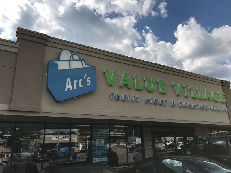 Puzzles, Books, and Hidden Niche Finds