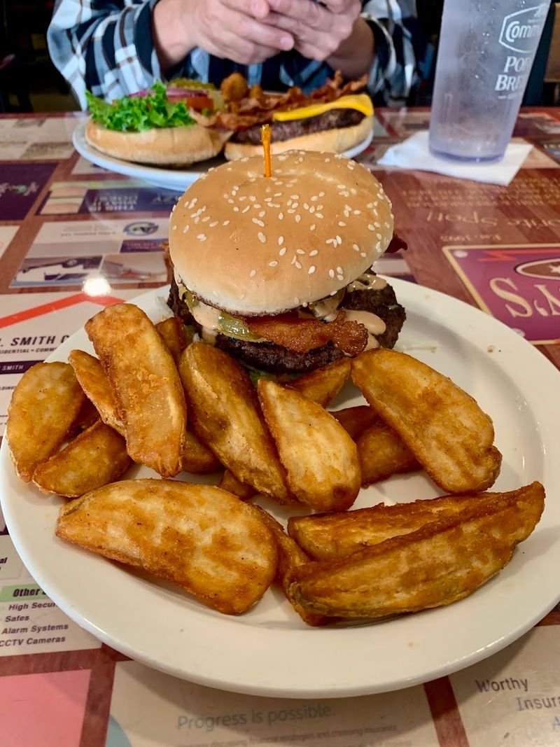 Reasonable Prices for Real, Cooked-to-Order Food