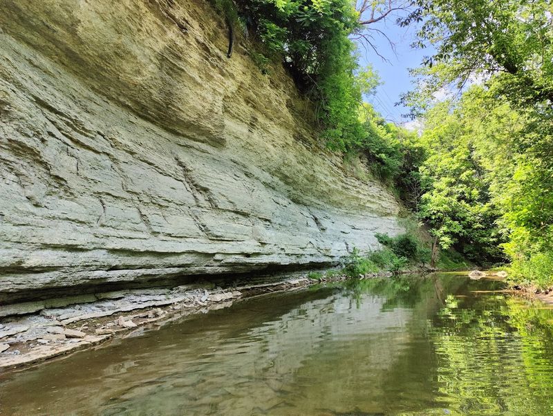 Richmond Offers Great Nearby Stops to Round Out Your Day Richmond Offers Great Nearby Stops to Round Out Your Day
