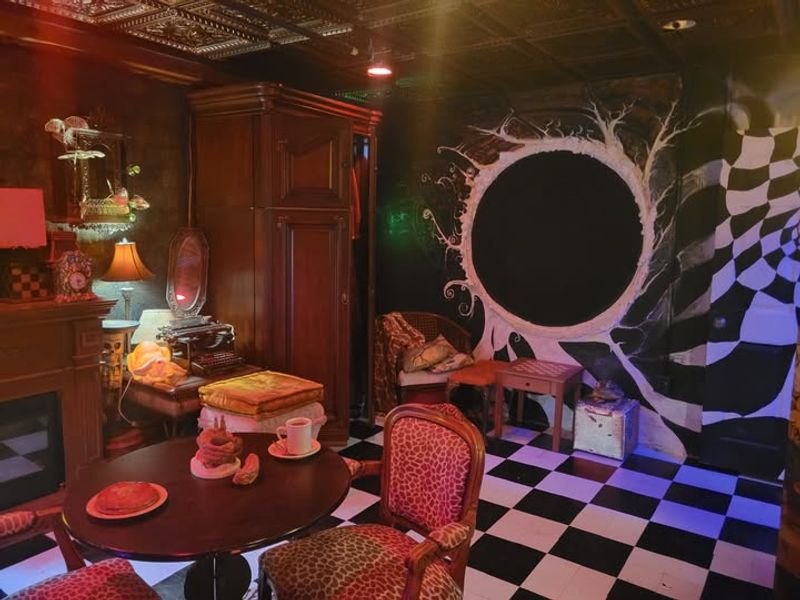 Rooms That Feel Like Other Worlds Rooms That Feel Like Other Worlds