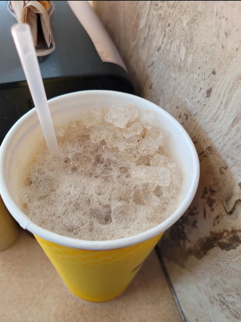 Root Beer in a Frosted Mug: The Detail That Changes Everything Root Beer in a Frosted Mug: The Detail That Changes Everything