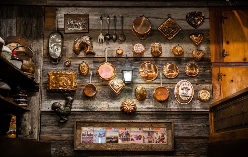 Rustic Decor That Tells a Real Story Rustic Decor That Tells a Real Story