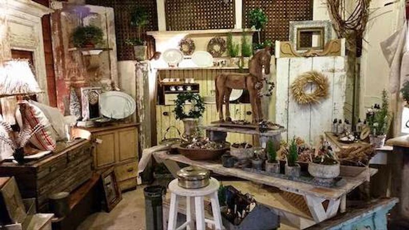 Sage Farm Antiques, North Hampton