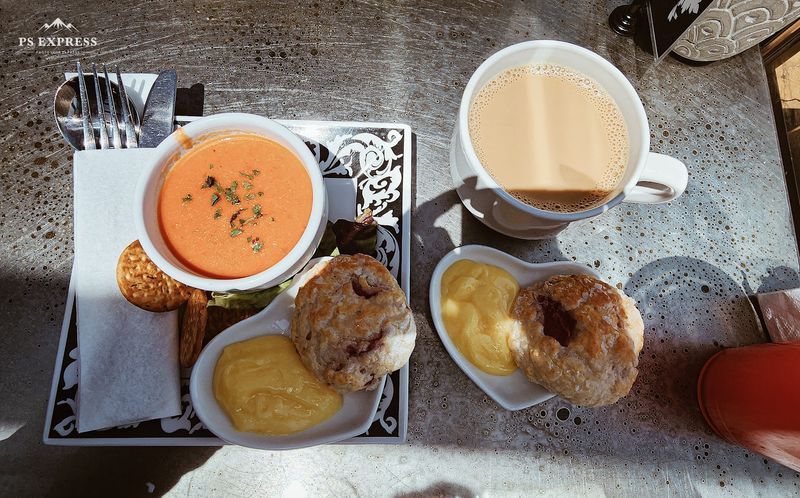 Scones, Lemon Curd, and the Food That Keeps People Coming Back Scones, Lemon Curd, and the Food That Keeps People Coming Back