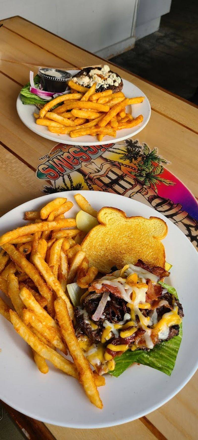 Seafood Sandwiches and Platters Worth the Drive