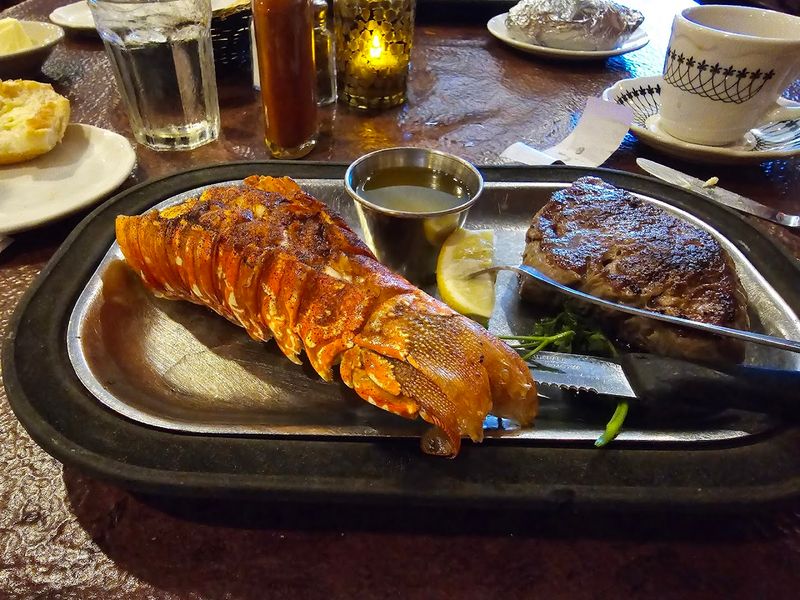Seafood and Land-and-Sea Combos Worth Every Penny Seafood and Land-and-Sea Combos Worth Every Penny