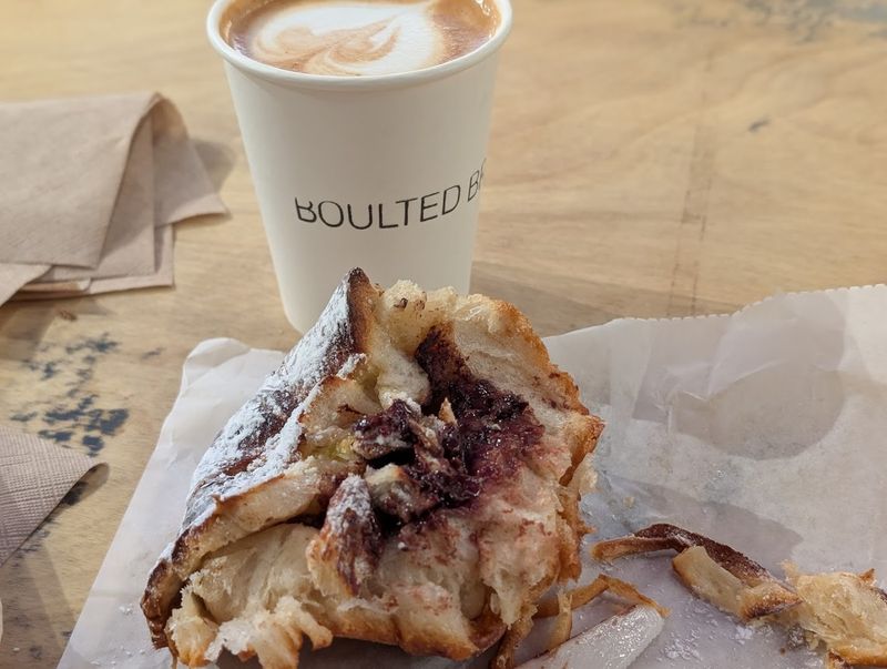 Seasonal Specials and Weekend-Only Offerings Worth Planning Around
