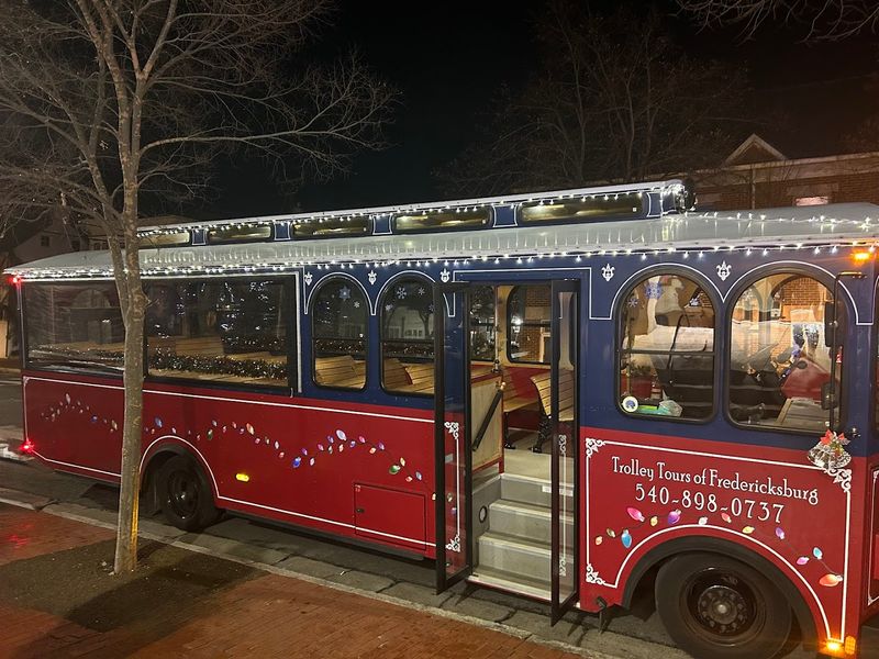 Seasonal Tours That Make Fredericksburg Sparkle Seasonal Tours That Make Fredericksburg Sparkle