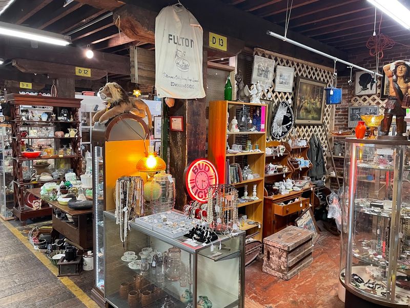 Seneca Cannery Antiques 