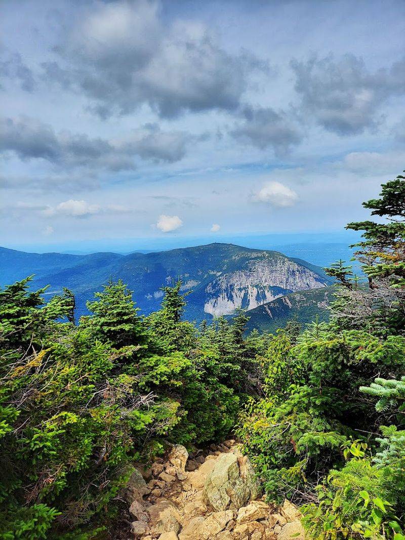 Shining Rock and the Views Over Franconia Notch