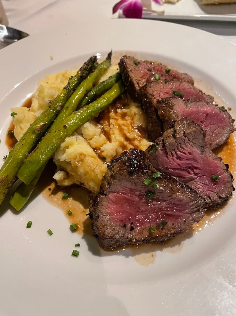 Signature Dishes That Prove Fine Dining Can Also Feel Soulful