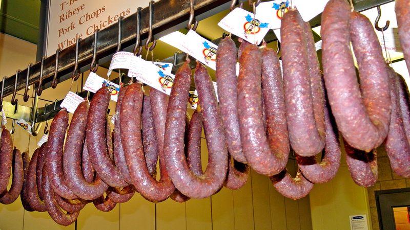 Small-Batch Smoking That Supermarkets Simply Cannot Copy Small-Batch Smoking That Supermarkets Simply Cannot Copy