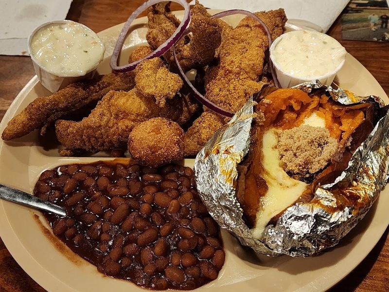 Southern Comfort Food Served in Portions That Mean Business