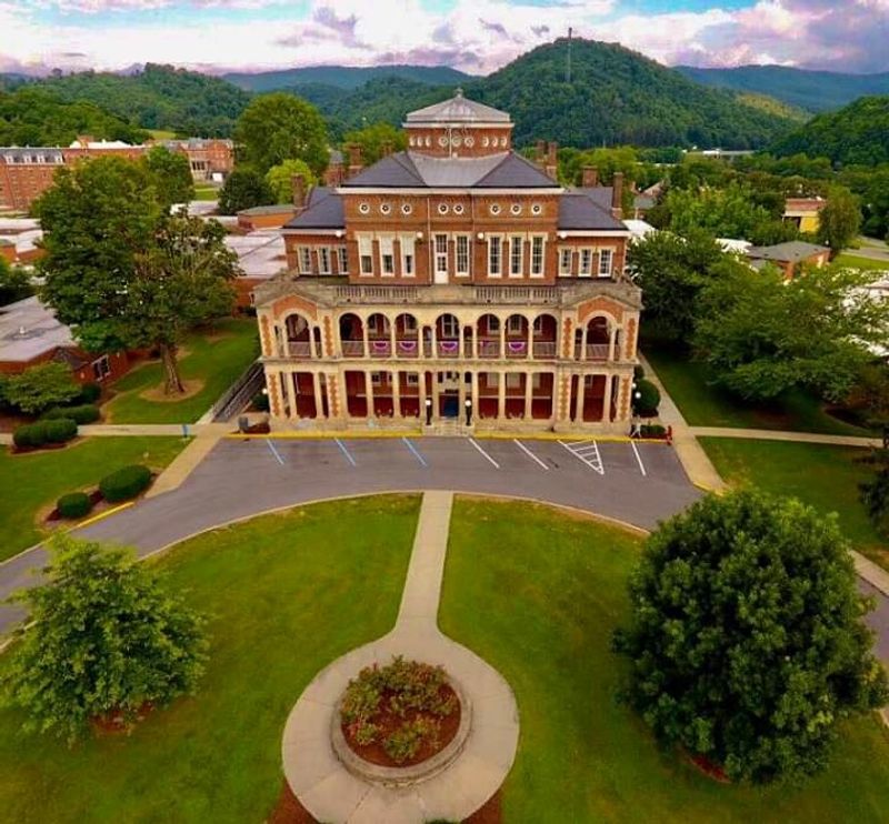Southwestern Virginia Mental Health Institute, Marion