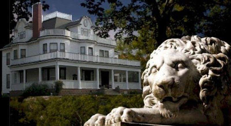 Stone Lion Inn, Guthrie, Oklahoma