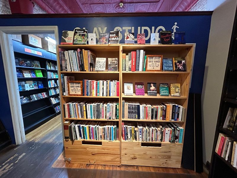 The Cafe Corner That Makes Long Visits Even Better