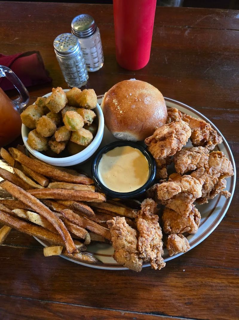 Texas-Sized Portions That Actually Deliver On The Promise