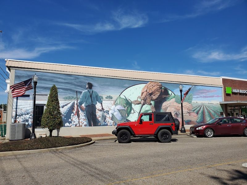 The Agricultural History Connection to George Washington Carver and Peanuts