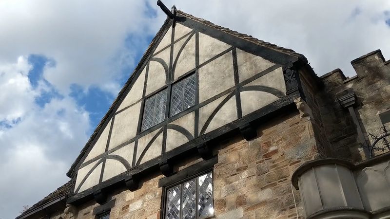 The Architecture That Makes Your Eyes Work Overtime