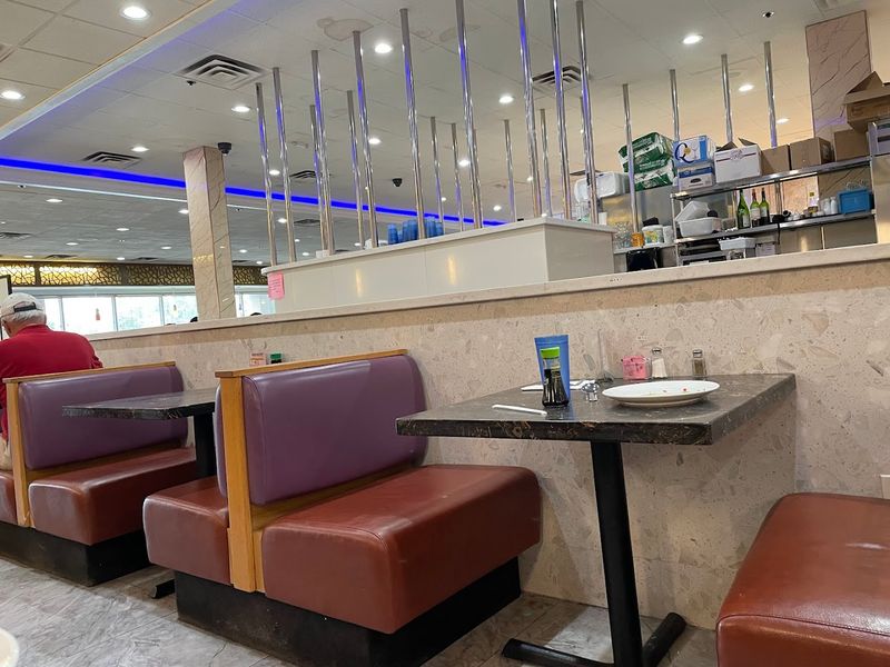 The Atmosphere Inside Kumi Buffet