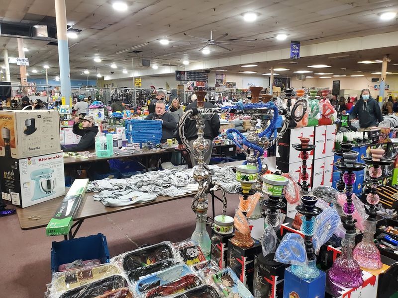 The Bargaining Culture and Weekend Atmosphere