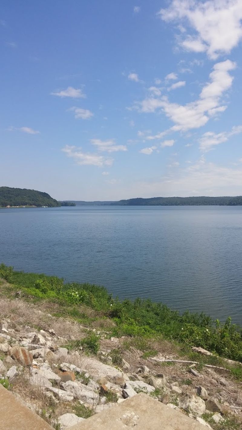 The Best Seasons to Plan Your Visit to Spavinaw Lake