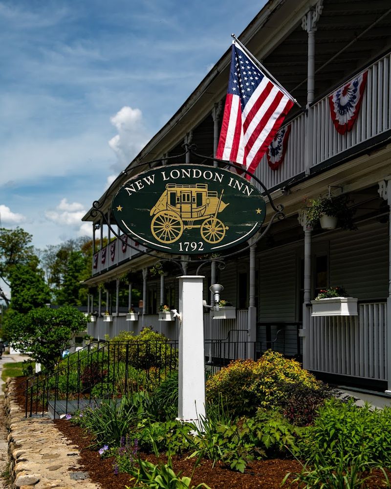 The Boulders Tavern at the New London Inn, New London