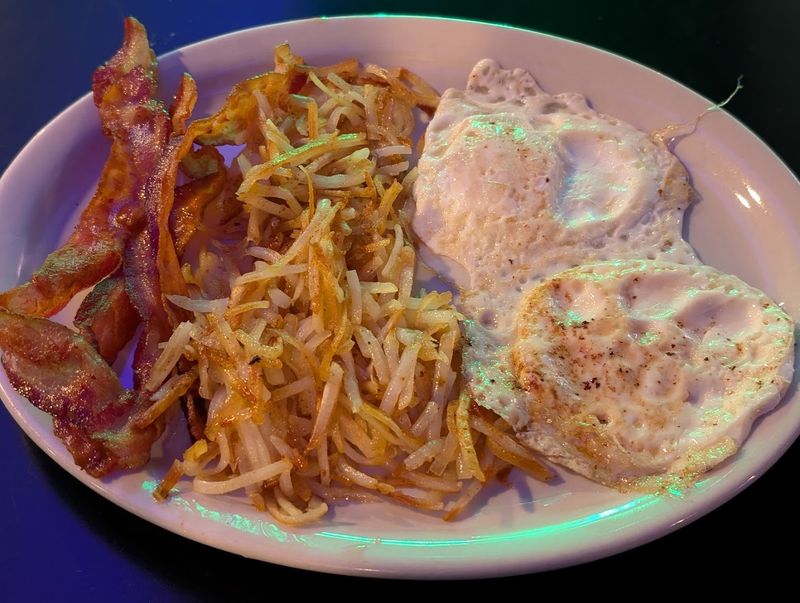The Breakfast Pile That Genuinely Feeds You Twice