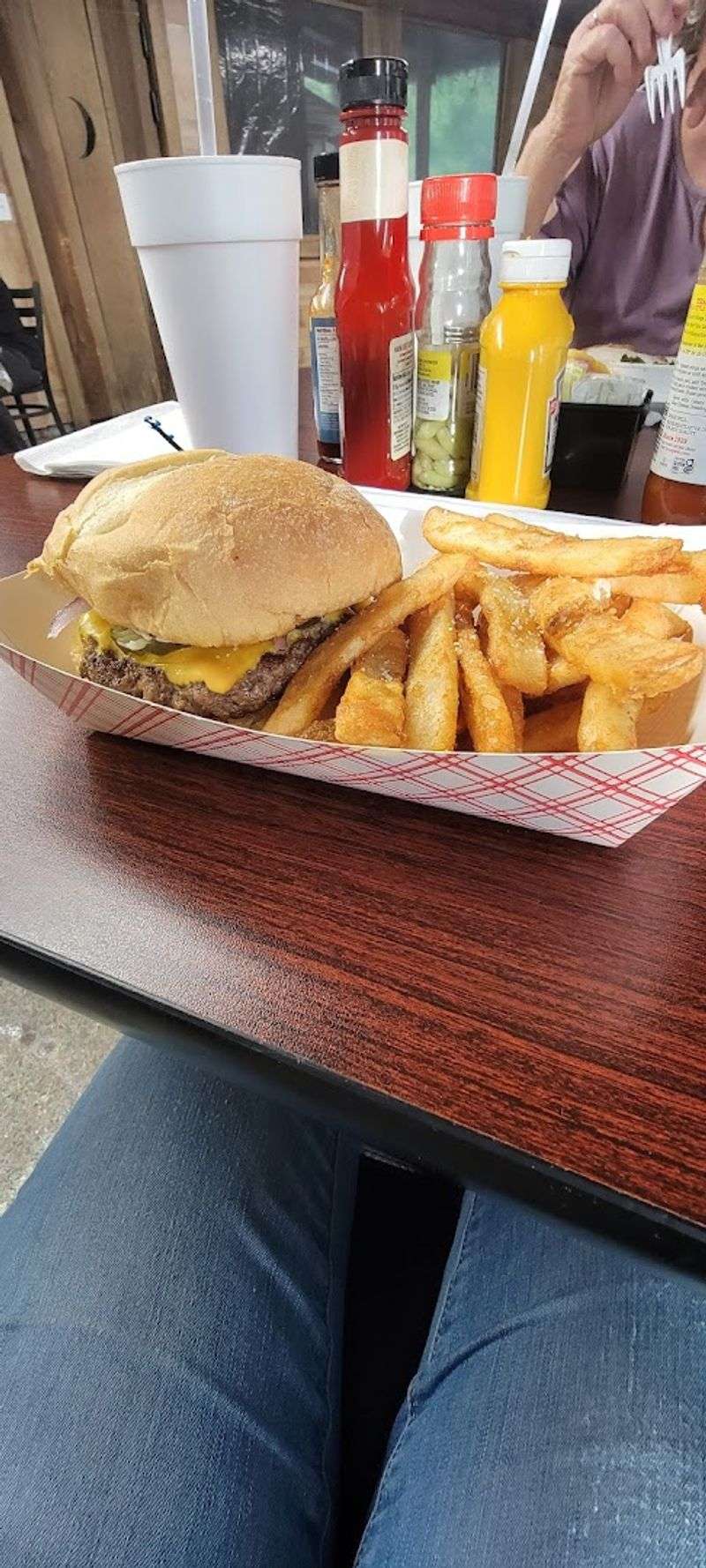 The Burgers and Seafood You Should Not Miss