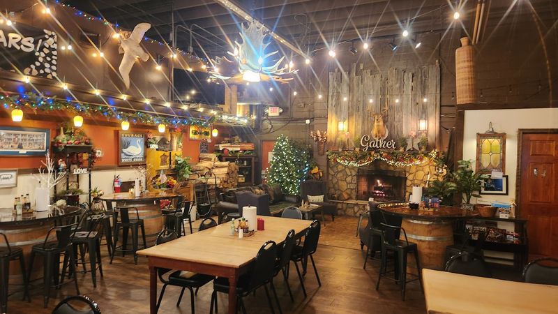 The Bushel Pub: Where the Mountains Meet a Cold Pint