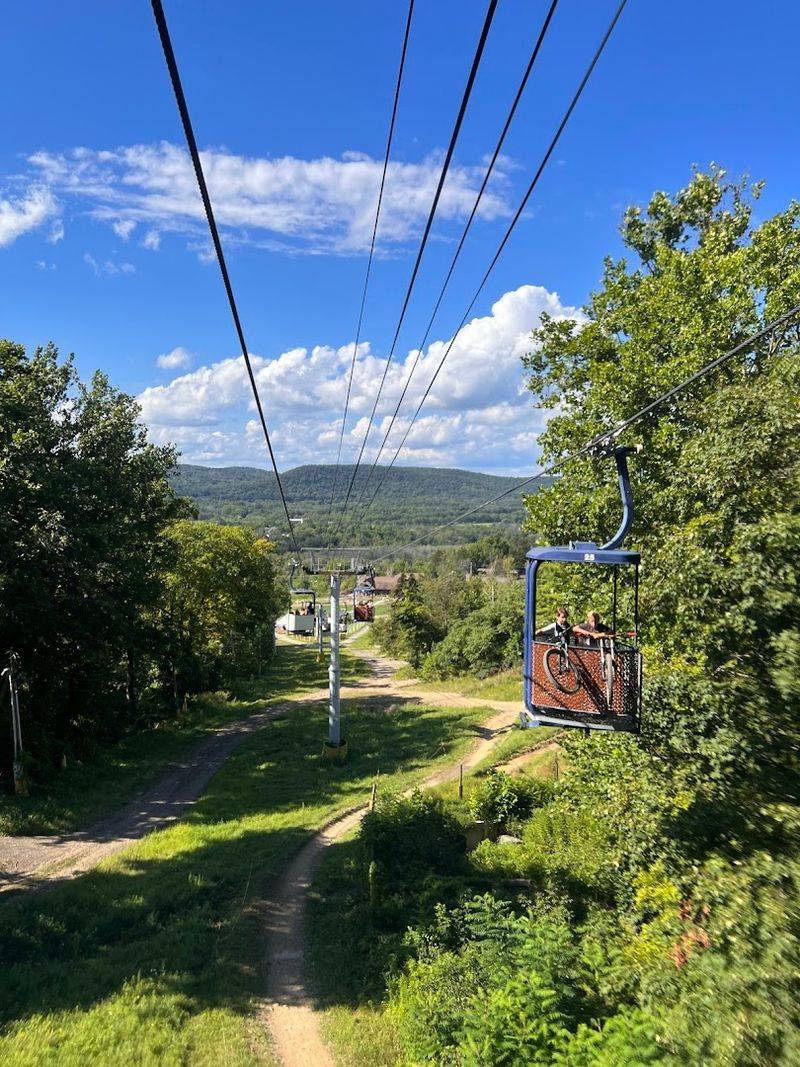 The Cabriolet Gondola Ride: A Scenic Gateway to the Summit