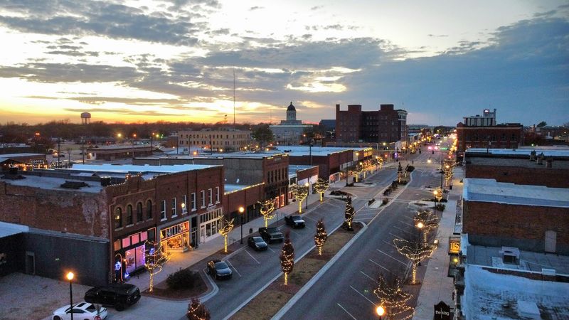 The Charm of Ardmore's Historic Downtown