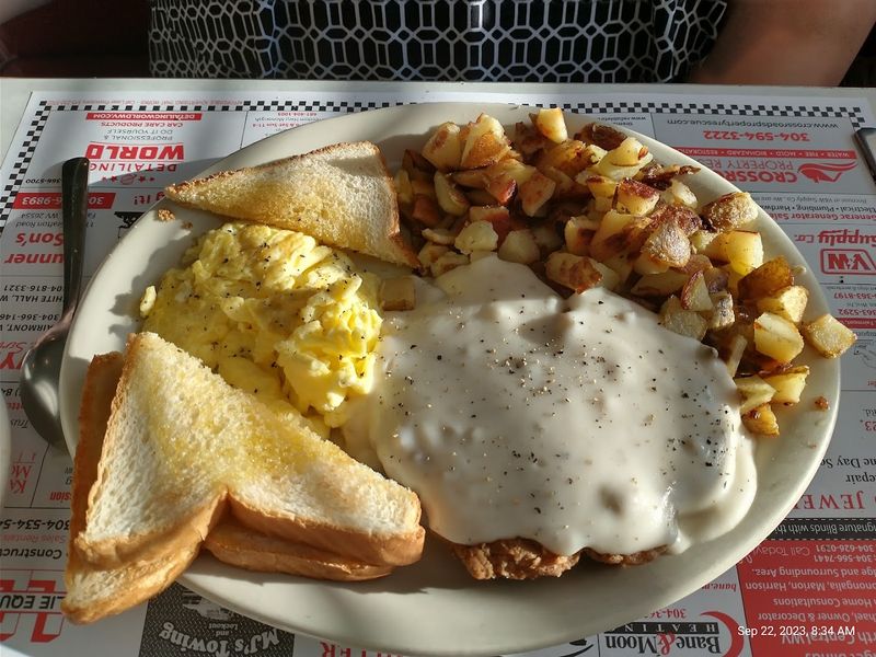 The Chicken Fried Steak That Earns Its Reputation